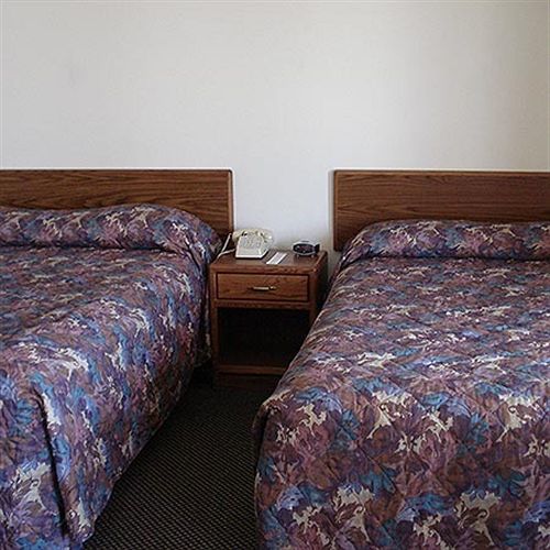 Geneva Inn Zewnętrze zdjęcie